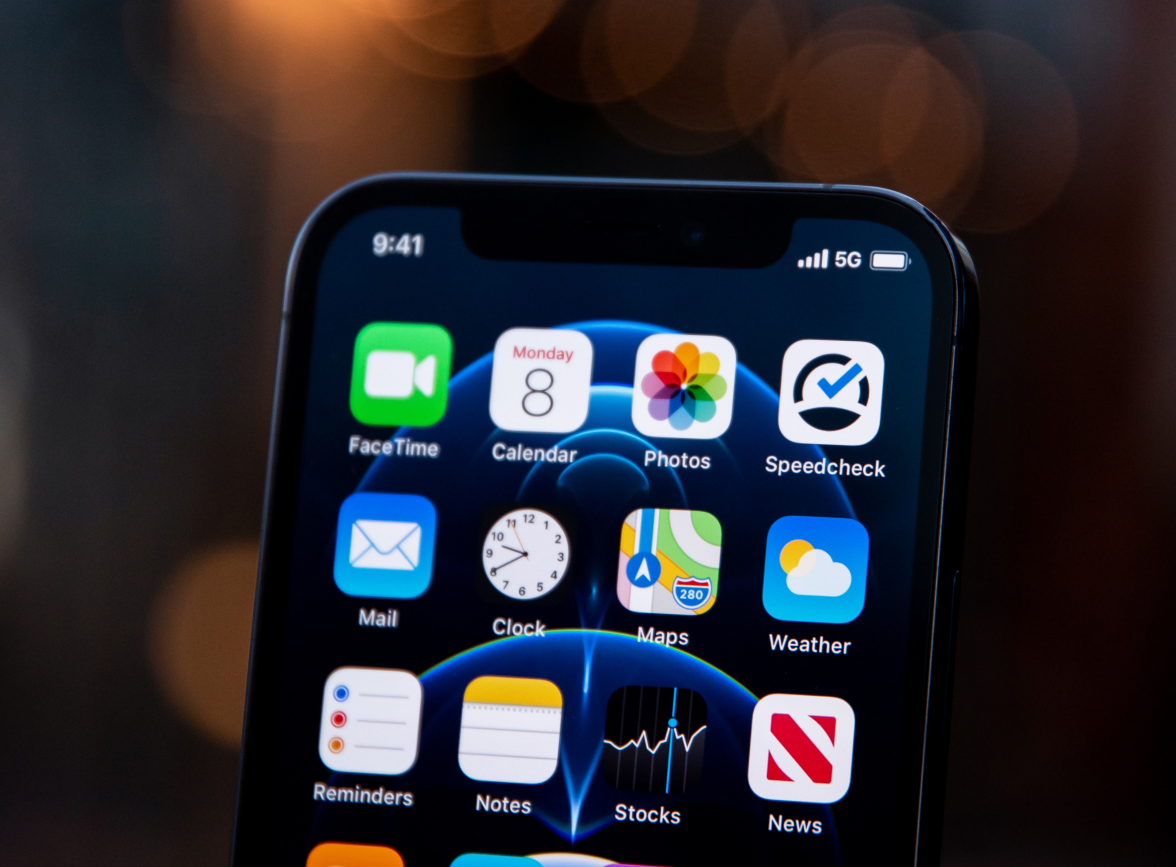 微山苹果手机维修分享为什么 iPhone 12 在冬季会自动关机 